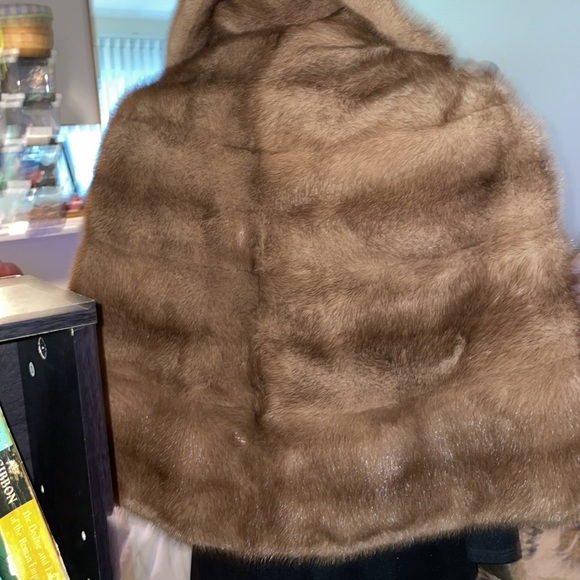 Women’s VTG Possible Mink SCHUMACHER FUR CO. PORTLAND, ORE Fur Stole Shawl Wrap - Picture 5 of 13